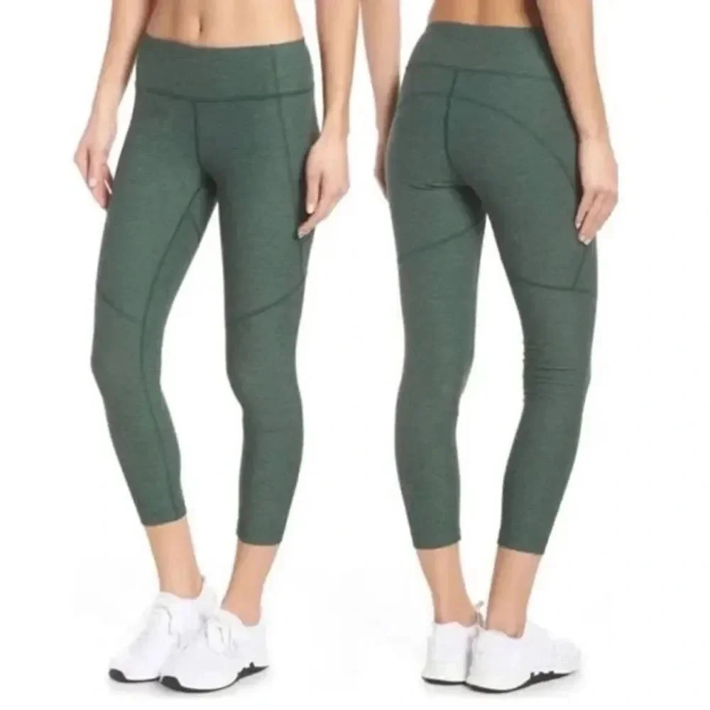 Outdoor Voices Warmup 3/4 Leggings Hunter Green